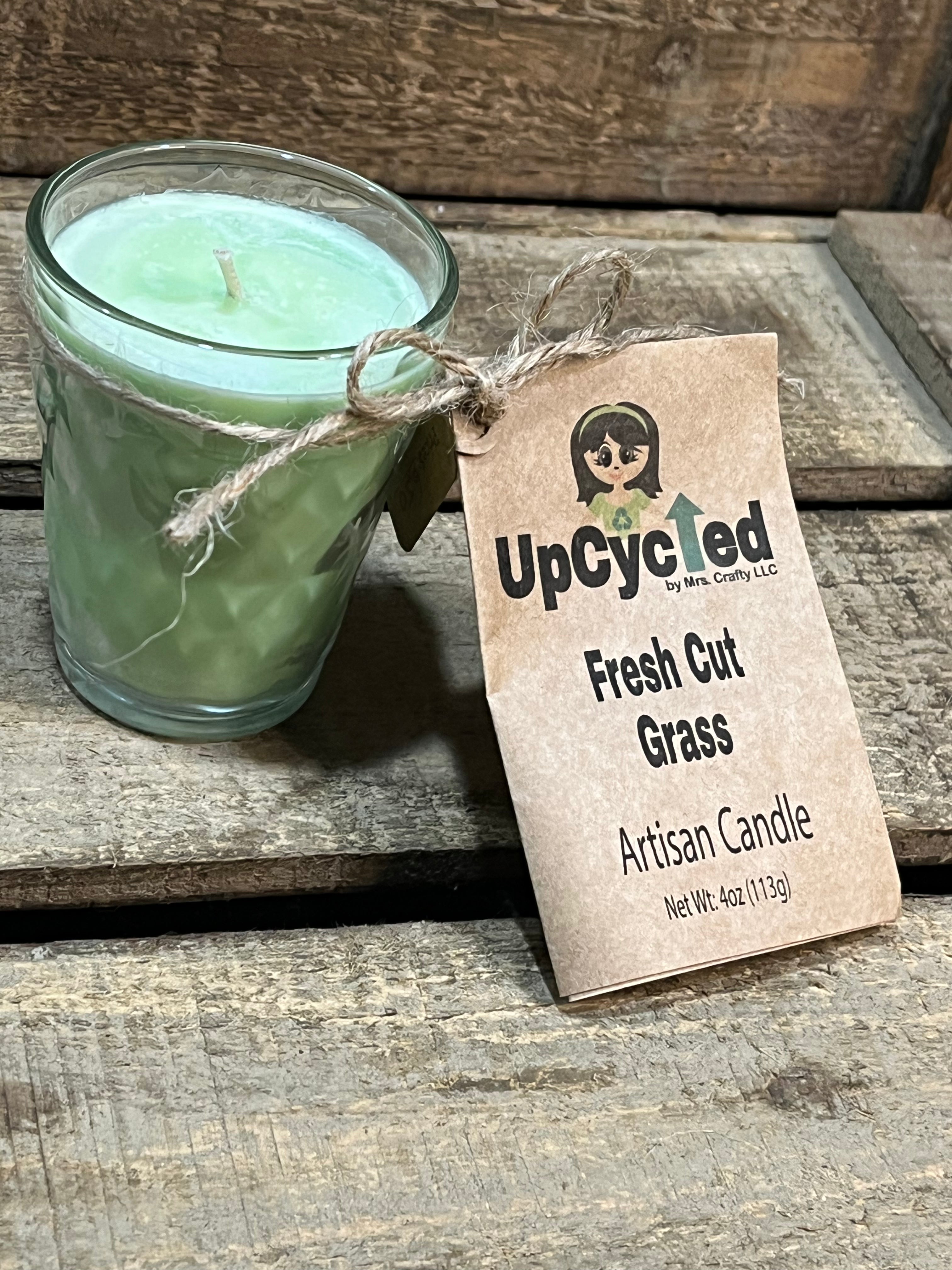 Fresh Cut Grass Candle - 4 OZ